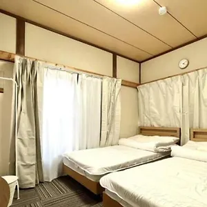  Apartment Shinjuku Garden House Japan
